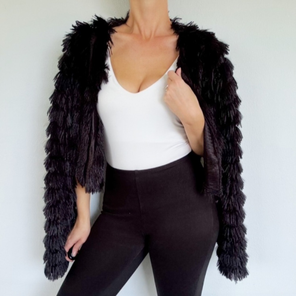 SHEIN black faux fur long sleeve crop length open drape front cardigan large